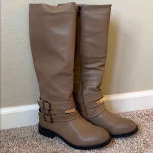 Taupe/Brown Boots
